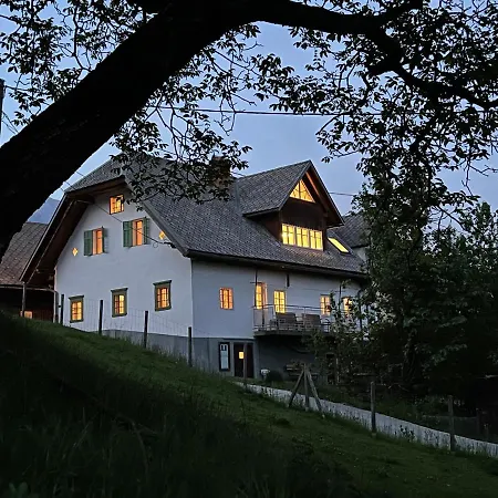 Holiday home Alpine Retreat -