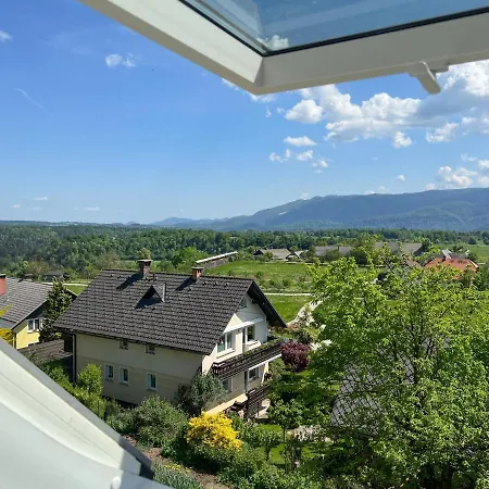 Holiday home Alpine Retreat -