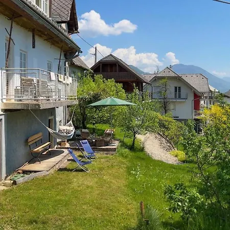 Semesterbostad Alpine Retreat - Bled