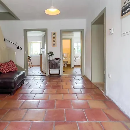 Alpine Retreat - בית נופש *